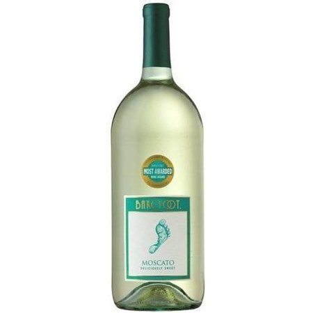 Barefoot Cellars Moscato White Wine - 1.5L Bottle